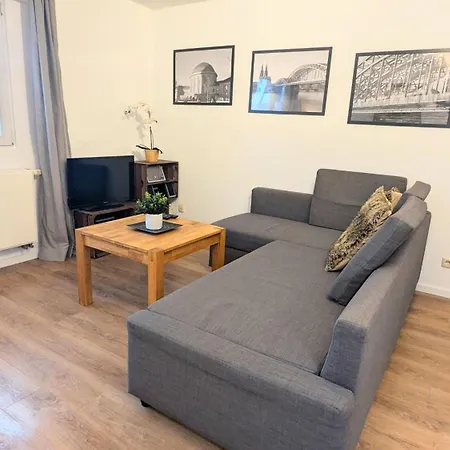 Apartment Gaestewohnung Koeln-longerich *