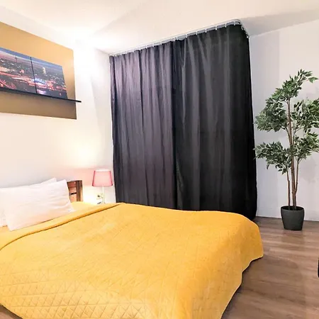 Gaestewohnung Koeln-longerich アパート ケルン