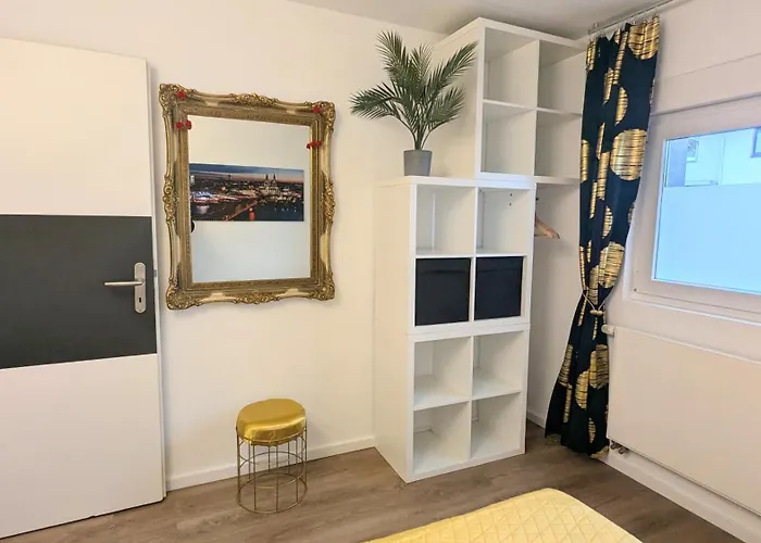 아파트 Gaestewohnung Koeln-longerich 쾰른